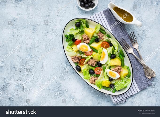Healthy & Satisfying Niçoise: Easy Dinner Ideas From France